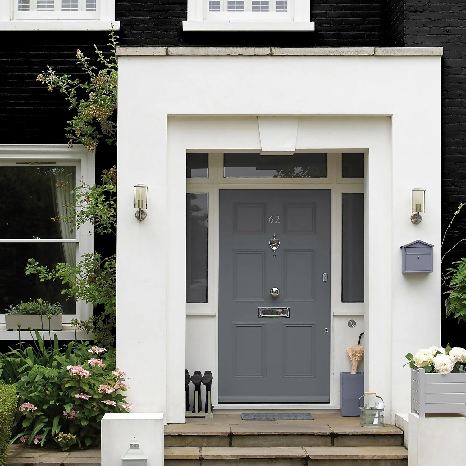 Sandtex® Ultra Smooth Masonry Paint Black - 5L Sandtex® Ultra Smooth Masonry Paint Black - 5L -Best Paint Store 12810261 1644871318893509