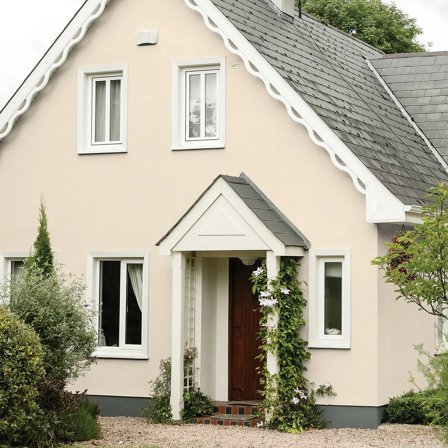 Sandtex® Ultra Smooth Masonry Paint Magnolia - 10L Sandtex® Ultra Smooth Masonry Paint Magnolia - 10L -Best Paint Store 12810377 8974871497980600